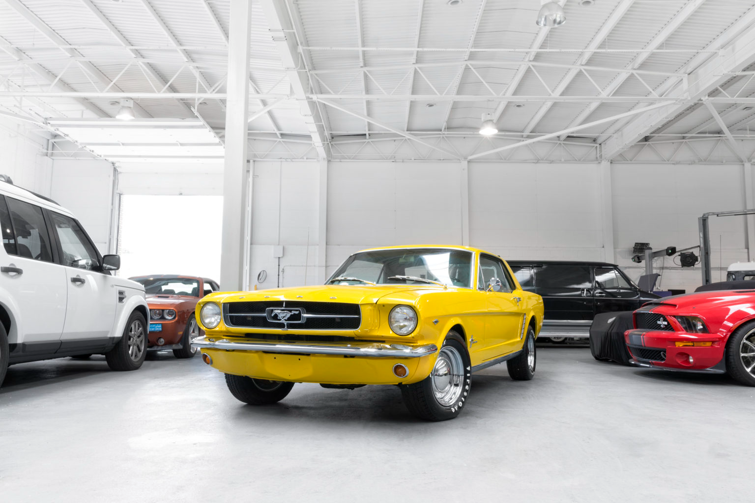 Front grille and emblem of a 1965 Ford Mustang